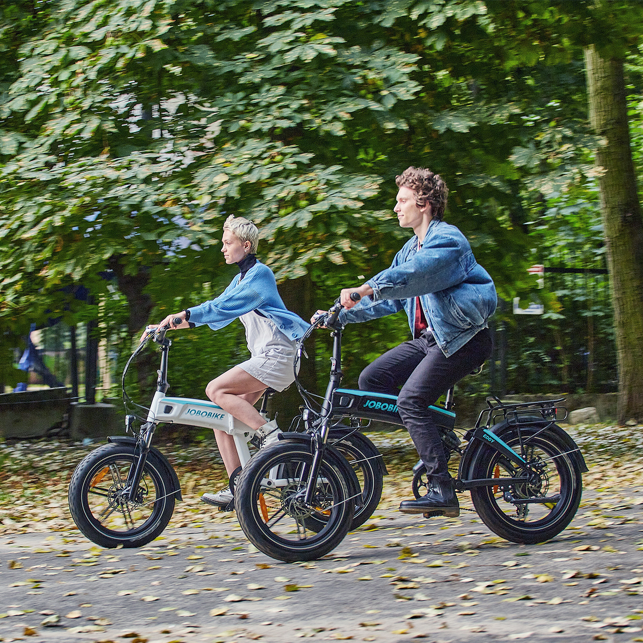 Ebike: transformación de la movilidad urbana con estilo y eficiencia Ebike: transformación de la movilidad urbana con estilo y eficiencia