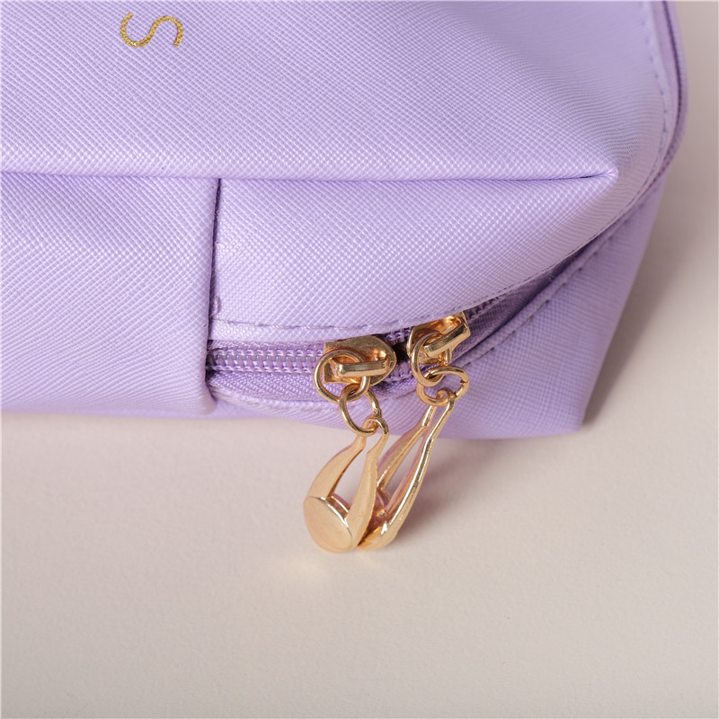 Custom makeup pouches with branded logos and eco-friendly fabrics by Luckystar